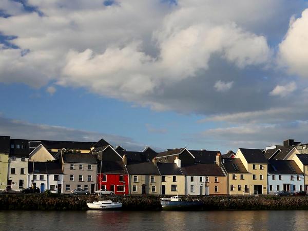 The Claddagh